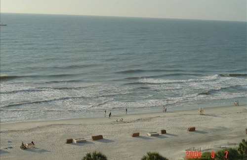 Palmetto Dunes Condo | Time to cool down with these falls savings.pick your beach stay today!