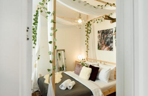 Bucharest City-Centre Apartment | Timeless Elegance & Modern Comfort- Premium Stay in the Heart of the City
