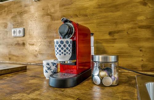 Golcuv Jenikov Apartment | Timeless Prague Apartment by House of Huxe