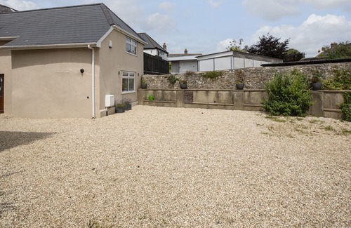 Axminster House | TINDLE HOUSE, pet friendly, character holiday cottage in Axminster