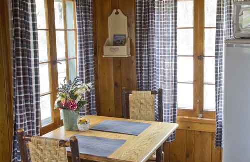 Riverside Cabin | Tiny but Mighty | Jackalope Retreat Cabin in Riverside, Wyoming