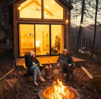 Rogers House | Tiny Cabin in RRG - The Taoist