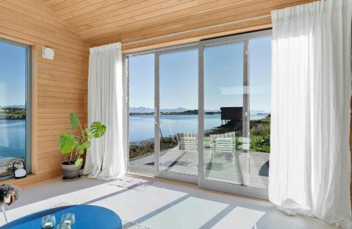 Bo Municipality House | Tiny Cabin In Vesterålen