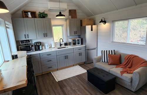 Chelan Cabin | Tiny home, Big View, Private space