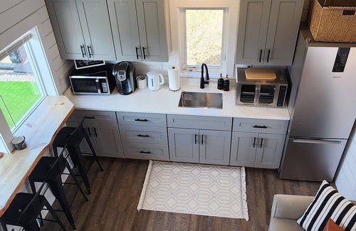 Chelan Cabin | Tiny home, Big View, Private space