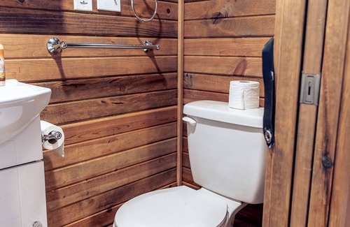 Draper House | ★Tiny Home★HotTub★Mountain Shadow★