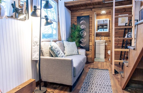 Draper House | ★Tiny Home★HotTub★Mountain Shadow★