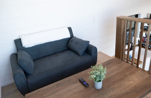 Lupton City Apartment | Tiny Home on the Edge of a Mountain with Private Hot Tub