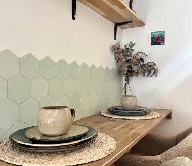 Municipality of Aalsmeer Apartment | Tiny House in center Aalsmeer I Close to Schiphol & Amsterdam