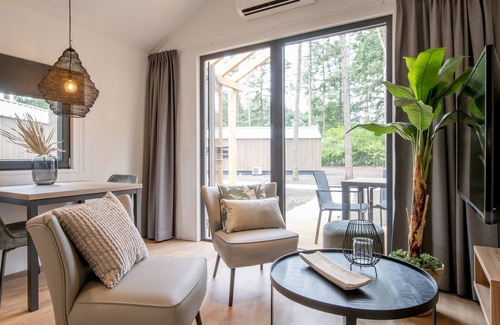 Municipality of Geldrop-Mierlo Ski Chalet | Tiny House in Eindhoven near Forest Park