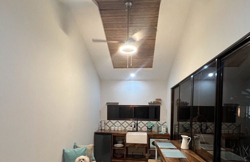 Palma Cabin | Tiny House in La Fortuna with Jacuzzi and Pool