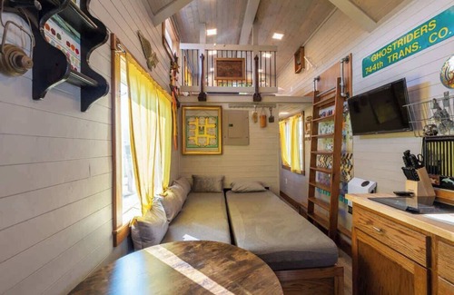 Leadville Apartment | Tiny House Jesse Pet Friendly & Downtown