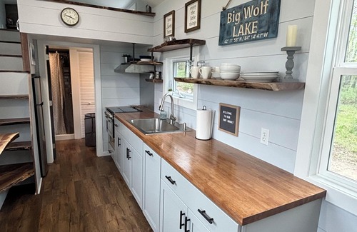 Horton House | Tiny House on the Lake
