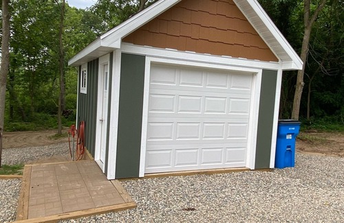 Horton House | Tiny House on the Lake