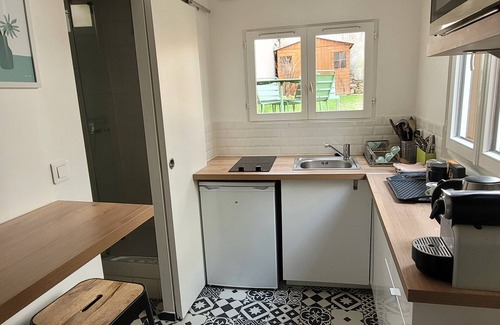 Picpus Apartment | Tiny house with garden