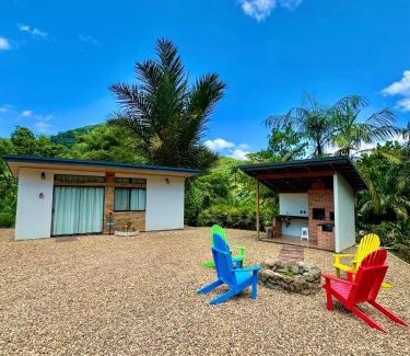 Timbo Cabin | Tiny Houses Amsterdam, Timbó