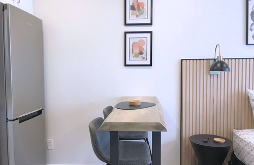 Canmore Condo | 🦊Tiny, Mighty Studio in Canmore🦊
