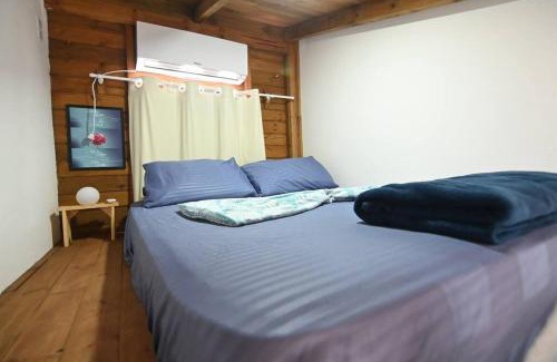 Ratones House | TinyHouse perto Jurerê In c A/C Fire TV 3