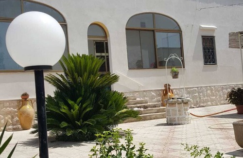 Ostuni Villa | Tipico Casale rurale anni 60 di 130 mq. della Valle D'itria