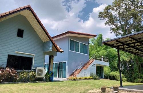 Khanong Phra House | Tiptara House khaoyai