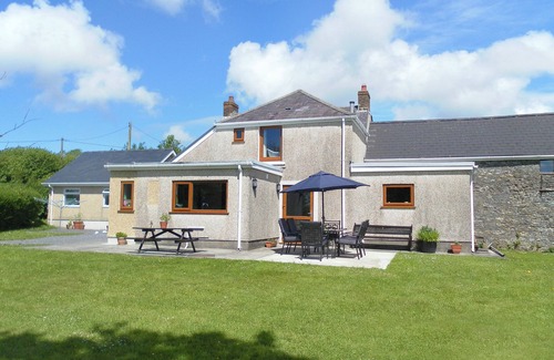 Llanrhidian Higher Cottage | Tirmynydd Farm Cottage