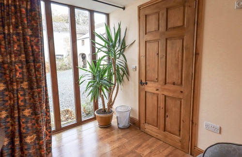 Cockermouth Cottage | TITHE COTTAGE, family friendly, with a garden in Cockermouth