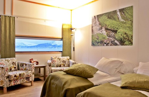 Evenskjer Hotel | Tjeldsundbrua Hotel