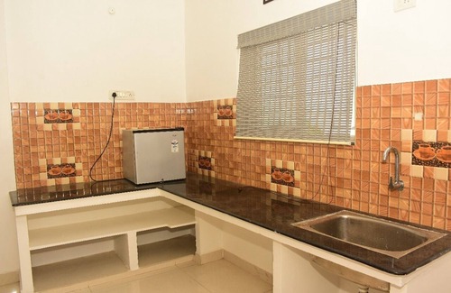 Kalapettai Hotel | TNV Residency