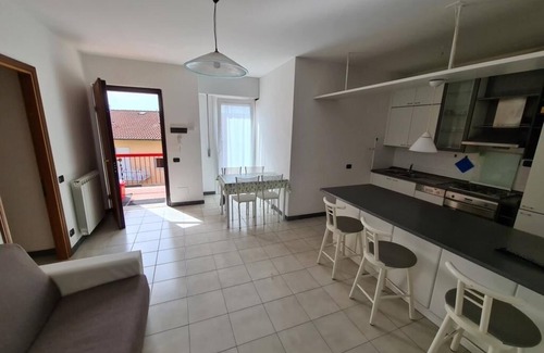 Fiumaretta Apartment | To the sea, spacious and comfortable, car park and pine wood