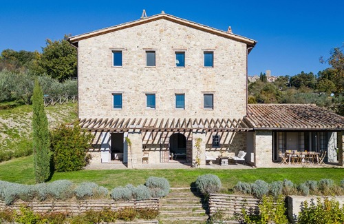 Pesciano Villa | Todi - Extraordinary designed villa with spectacular views. Miani Group