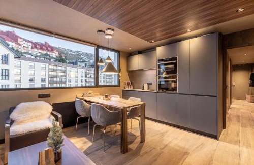 Pradollano Apartment | TODOSIERRANEVADA ZONA BAJA - 2 DORMITORIOS DELUXE REFORMADO - JUNTO A LOS TELECABINAS