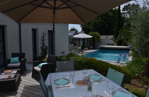 Quimiac Villa | TOEN BIHAN, family home with swimming pool, close to beaches (100 m)