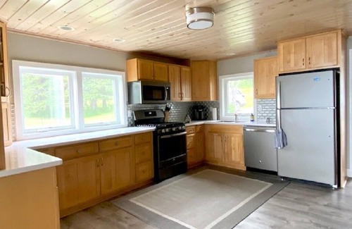 Tofte House | Tofte Cove on Lake Superior. Certain to WOW You! Sleeps Up to 6 Guests! Amazing!
