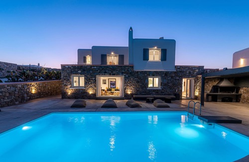 Kanalia Villa | Tohu Villa 1, 5BR,heated jacuzzi and Private pool!
