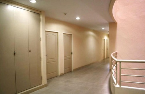 Chom Phon Apartment | Tongtip Place