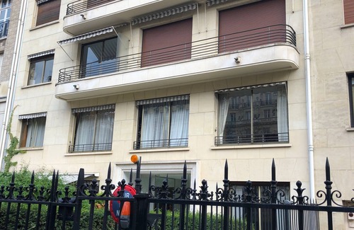 Porte-Dauphine Apartment | Top Duplex for 4 - Trocadéro Area (facing Eiffel Tower)