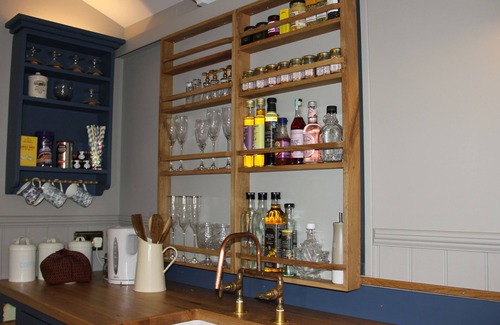 Marsham Cabin | Top Farm Shepherds Lodge, nestled in a peaceful farm in Marsham, North Norfolk