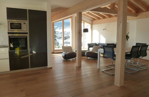 Flims Apartment | Top floor apartment with 2 bedrooms