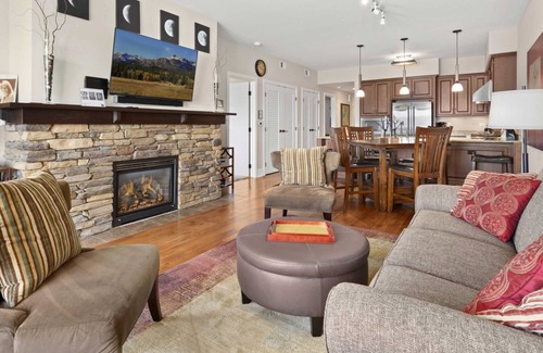 Sandpoint Condo | Top Floor Condo, Great Views- Seasons at Sandpoint
