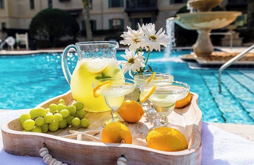 St. Augustine Condo | Top floor King Suite- Kitchenette- comm pool & hot tub- luxury vinyl floors