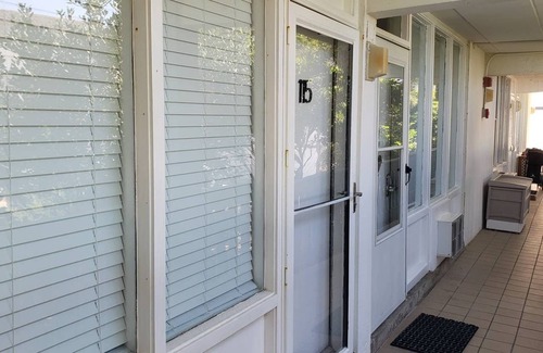 Northeast Virginia Beach Apartment | Top location modern beach studio! Walk to the beach, shops, restaurants, w/Pool