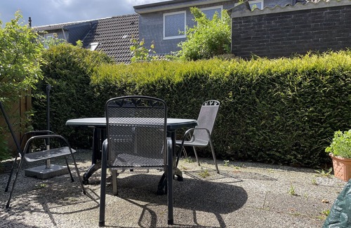 Westeraccumersiel House | Top vacation home, 6 pers., sauna, 2 bathrooms, WLAN, fireplace, terrace, playground, dog