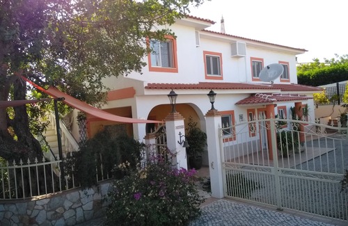 Monte Raposo Apartment | Top well maintained apartment in country house new in the rental