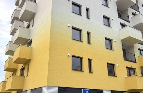 Bratislava Apartment | Topoľčianska Apartment Bratislava - Free Garage Parking & 10-Min Tram to Center