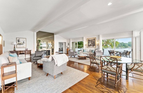 Irvington House | Topside at Stephens Point on Prestigious Carters Creek