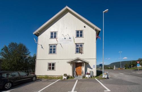 Mo-I-Rana House | Toranes Overnatting