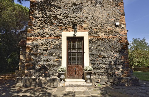 Cassia Villa | Torre delle Cornacchie