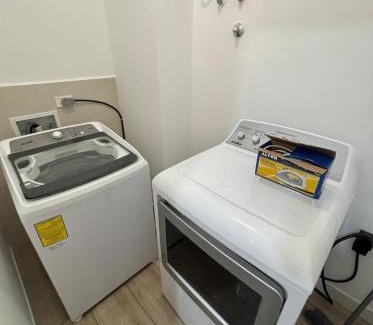 Ecuadorian Amazon Apartment | Torre Solari 6 de Diciembre N39-148