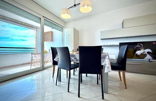 Genoa Apartment | TORRE SOLE 86 FIUMARA SCASSI GENOVABB it