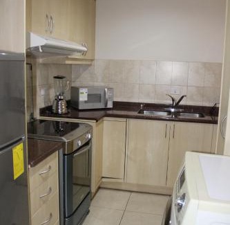 Financial District Apartment | Torres Bosmediano